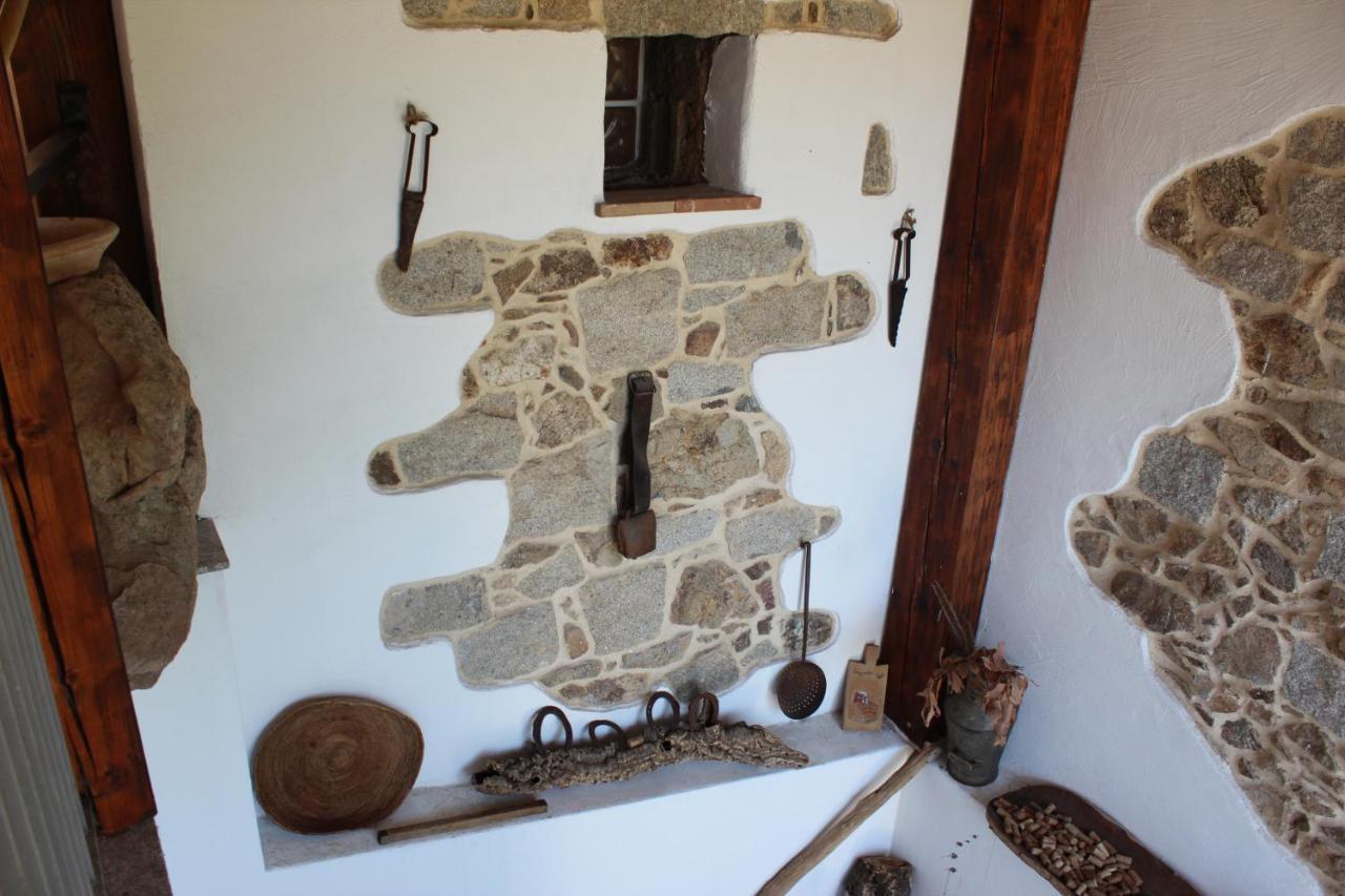 Bed And Breakfast Murales Orgosolo Exteriér fotografie