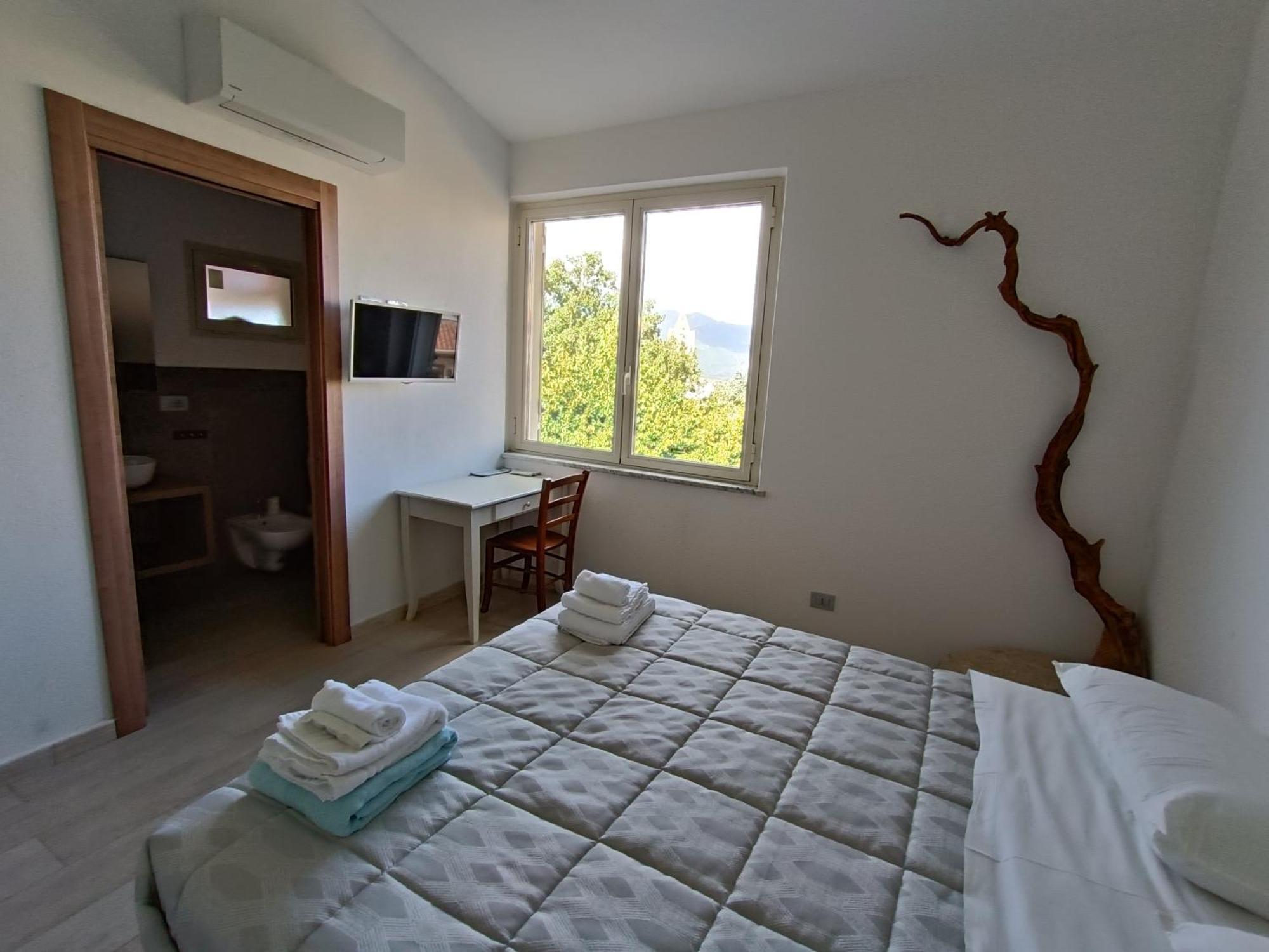 Bed And Breakfast Murales Orgosolo Pokoj fotografie