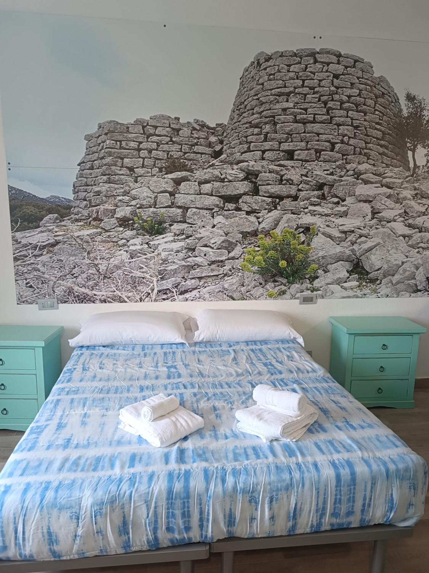 Bed And Breakfast Murales Orgosolo Exteriér fotografie